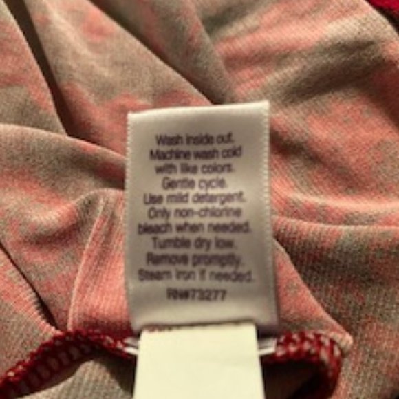 JENNIFER LOPEZ BLACK/RED CINCH WAIST TOP - Picture 8 of 8